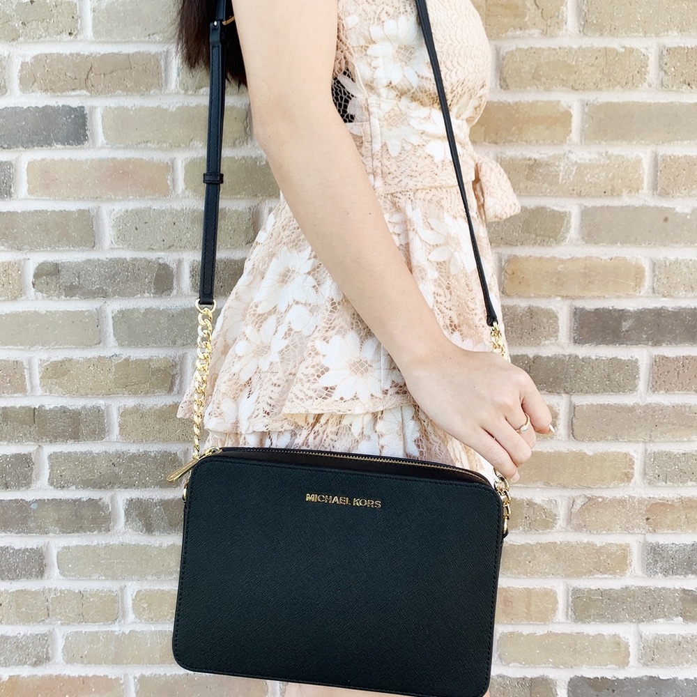 Gaby’sBags👜💕-NWT Michael Kors LG Crossbody Black - Picture 6 of 8